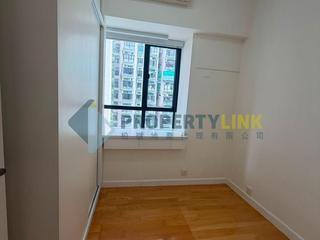 Mid Levels Central - Valiant Park 03