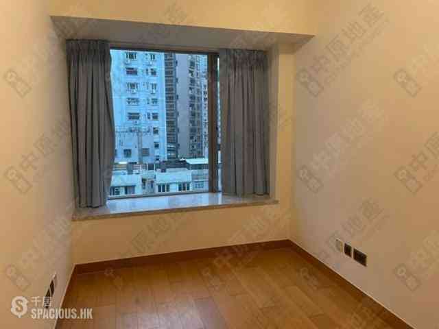 Sai Ying Pun - The Nova 06