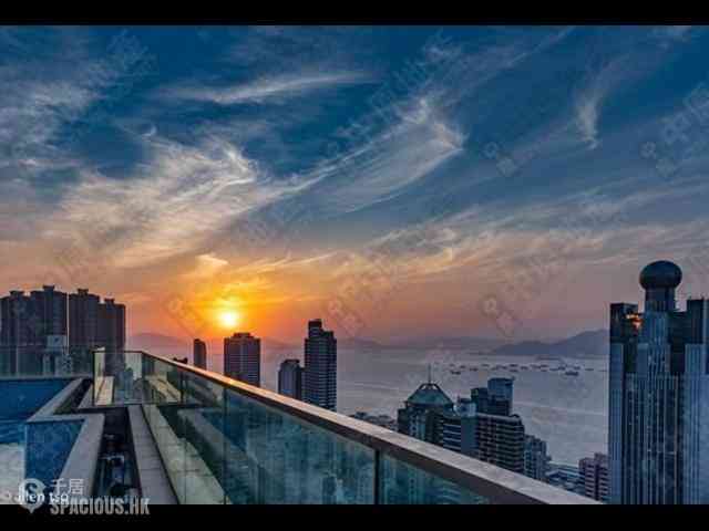 Sai Ying Pun - The Nova 09