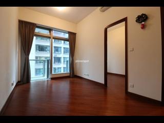 Wan Chai - The Avenue Phase 2 02