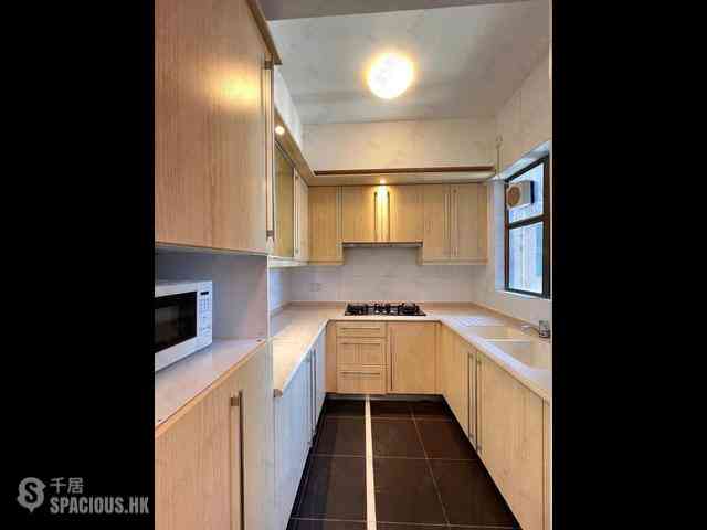 Shek Tong Tsui - The Belcher's Phase 1 Block 1 05