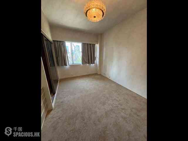 Mid Levels East - United Mansion 06