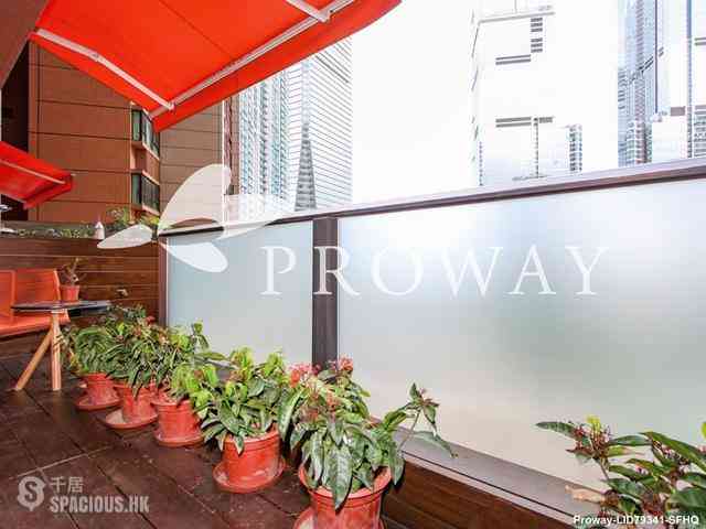 West Kowloon - The Arch 06