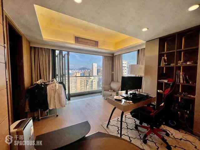 Sai Ying Pun - The Summa Block 1 01