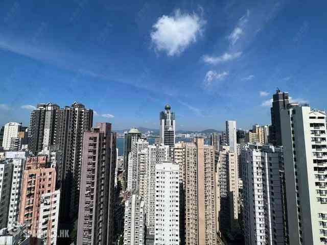 Sai Ying Pun - The Summa Block 1 07