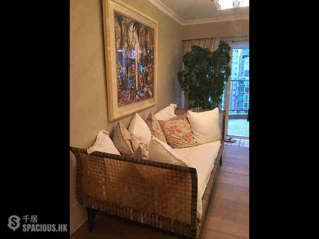 Mid Levels Central - Pearl Gardens Block AB 18