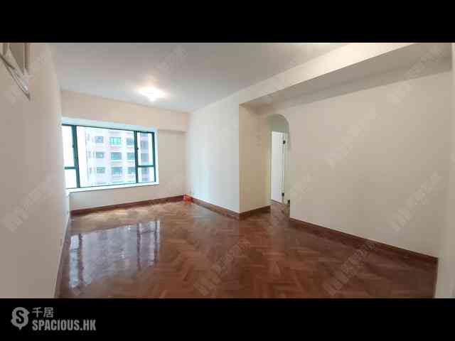 Mid Levels Central - Hillsborough Court Block 2 04