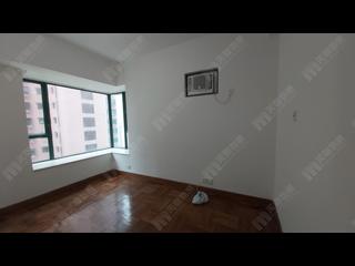 Mid Levels Central - Hillsborough Court Block 2 05