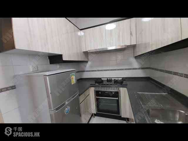 Mid Levels Central - Hillsborough Court Block 2 06