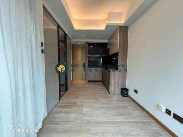 Sai Ying Pun - One・Artlane 02