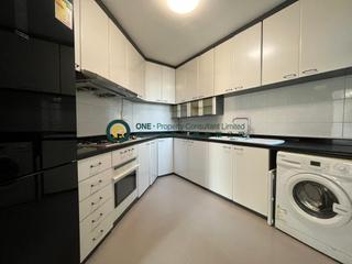 Mid Levels Central - Robinson Place 03