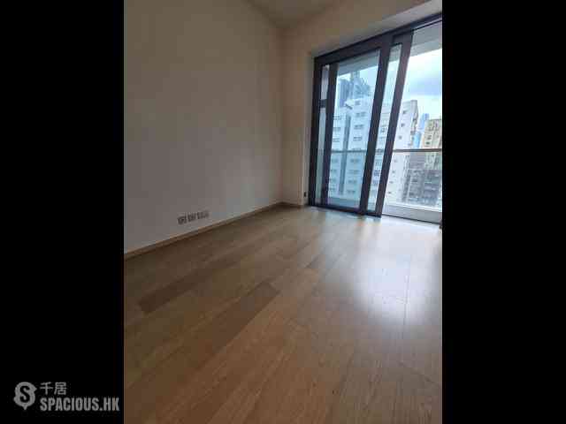 Sai Ying Pun - 15 Western Street 01