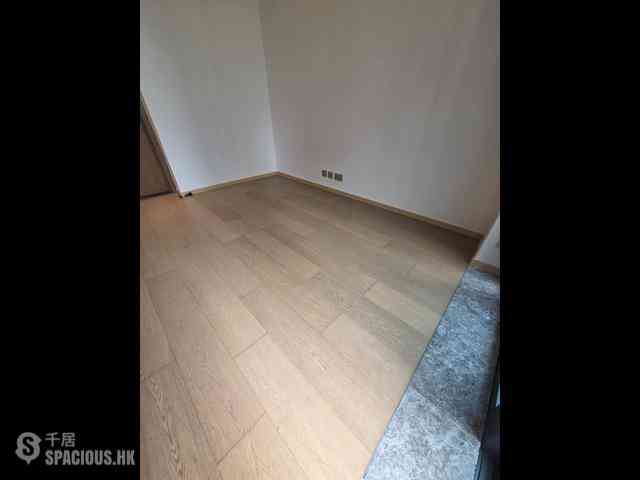 Sai Ying Pun - 15 Western Street 05