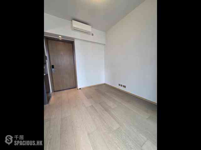 Sai Ying Pun - 15 Western Street 06