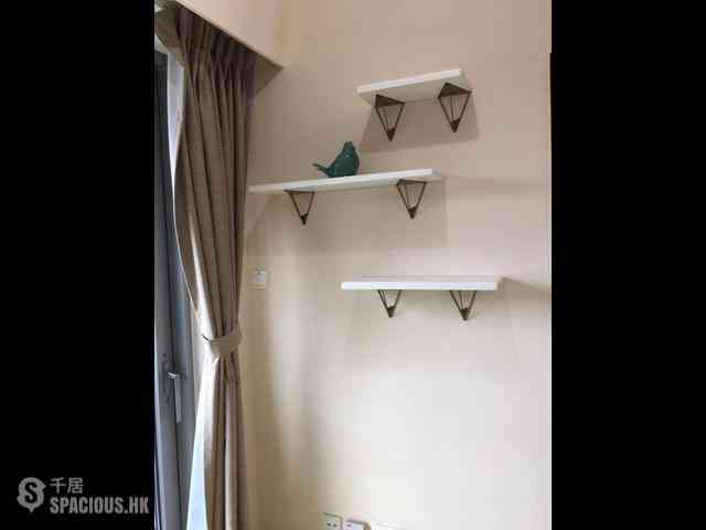 Sai Ying Pun - King's Hill 02