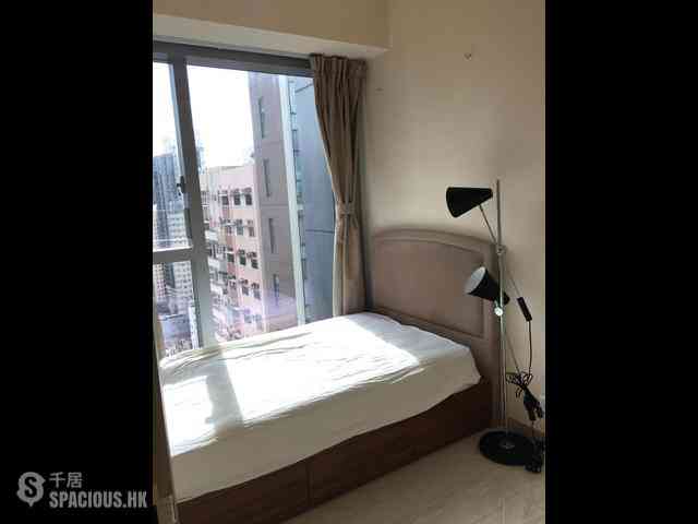 Sai Ying Pun - King's Hill 04