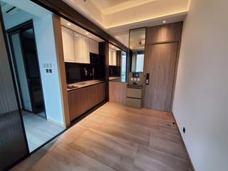 Sai Ying Pun - Two・Artlane 02
