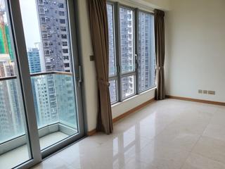 Sai Ying Pun - 63, Pokfulam 06