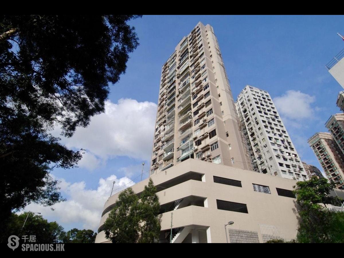 Braemar Hill - Tempo Court 01