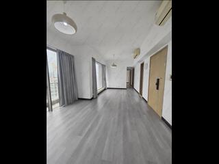 Sai Ying Pun - Island Crest Block 2 04