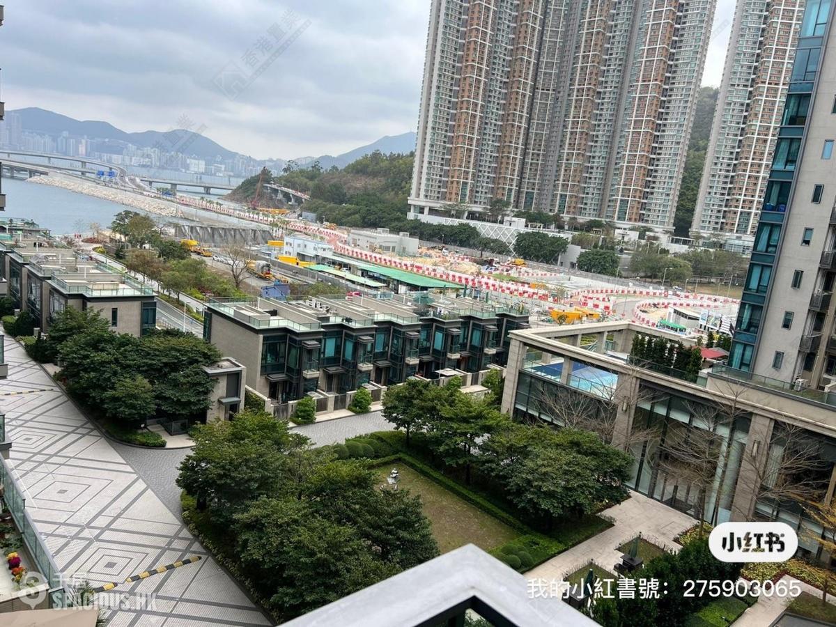 Tseung Kwan O - Capri Block 7 01