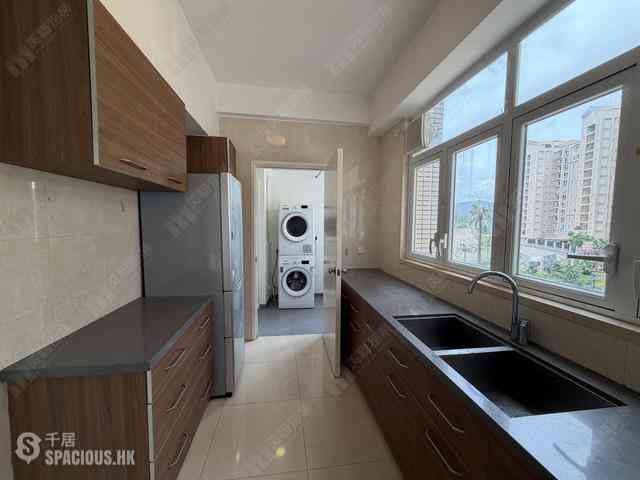 Stanley - Redhill Peninsula Site A (Phase 4) Block 2 12