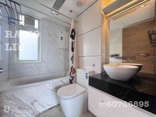 Soho - Centrestage 10