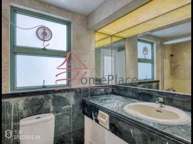 Mid Levels Central - Goldwin Heights 09