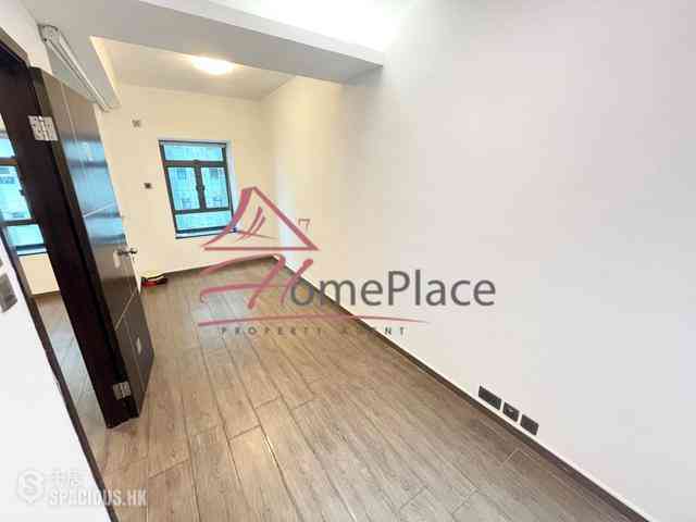 Mid Levels Central - Maxluck Court 04