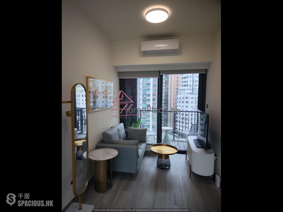 Sai Ying Pun - The Queens 01