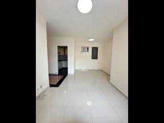 Luen Wo Hui - Regentville Grand Regentville Block 7 03