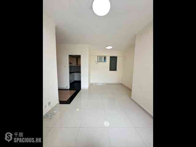 Luen Wo Hui - Regentville Grand Regentville Block 7 03