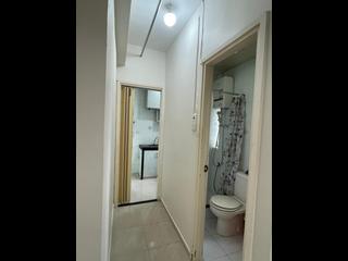 Sai Ying Pun - Lee Wah Mansion 06