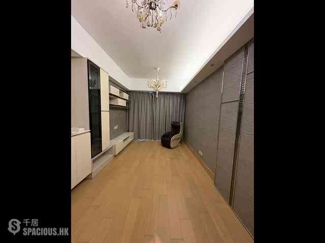 Kennedy Town - Cadogan 27