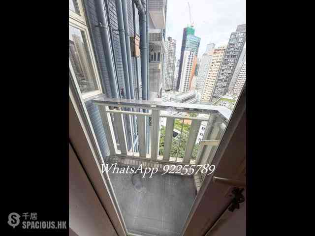 Soho - Centrestage 14