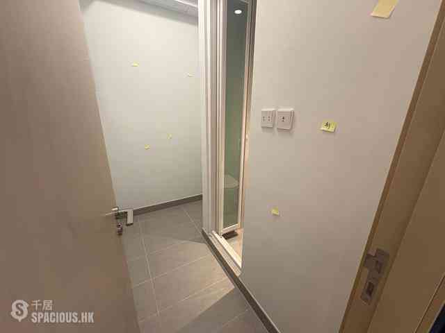 Wong Chuk Hang - The Southside Phase 4B 10