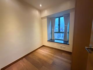 Wan Chai - Royal Court 06