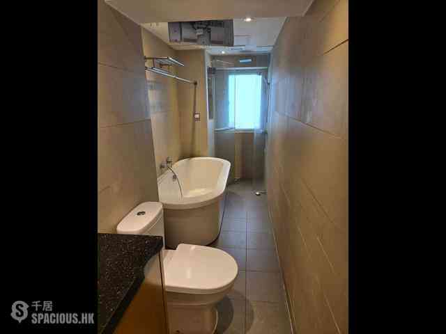 Sheung Wan - 76, Connaught Road West 06
