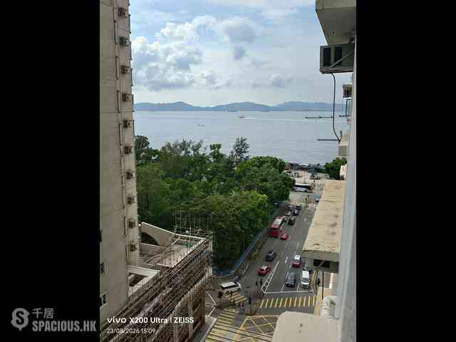 Shek Tong Tsui - Belcher Court 02
