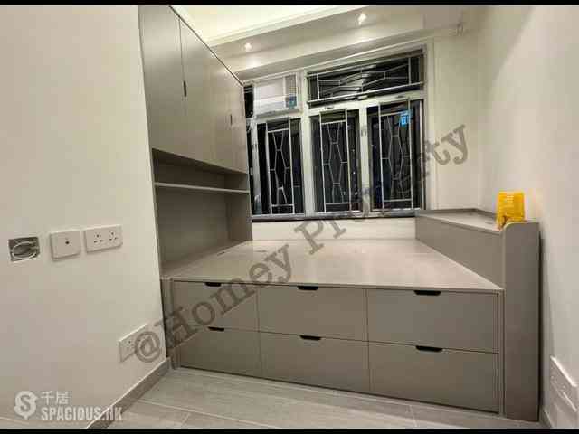 Causeway Bay - Yan Wo Yuet Building 02