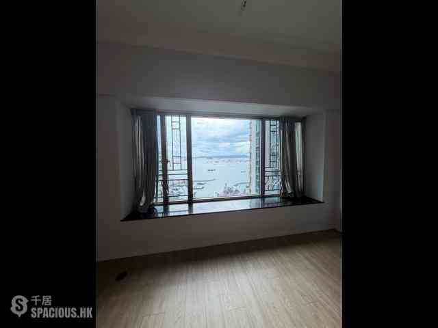 West Kowloon - Sorrento 11