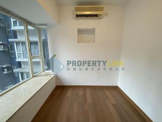 Soho - Centrestage 10