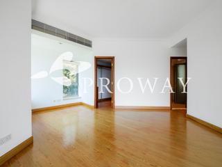 Mid Levels Central - Regence Royale 05