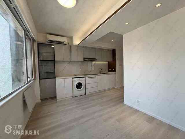 Mid Levels Central - Woodland Court 04