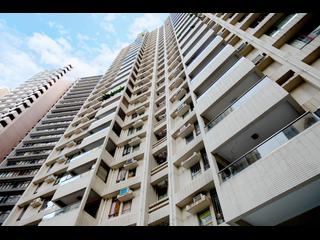 Mid Levels Central - Macdonnell House 02