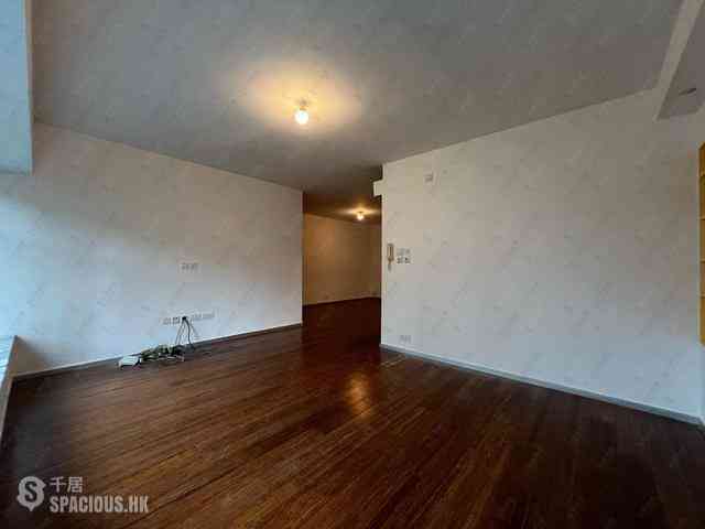 Mid Levels Central - Robinson Place 04