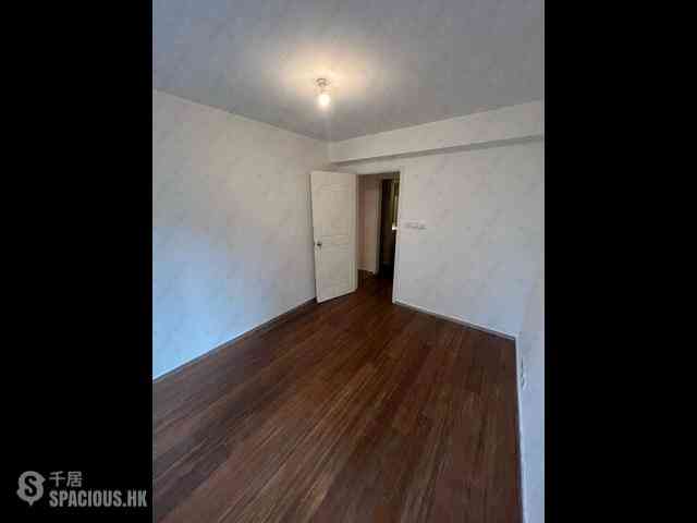 Mid Levels Central - Robinson Place 16