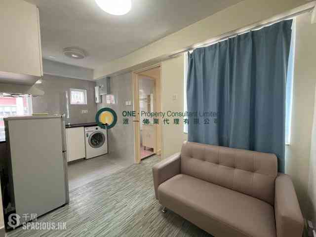 Sai Ying Pun - Cheong King Court 01