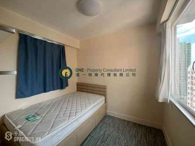 Sai Ying Pun - Cheong King Court 05
