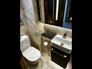 Sai Ying Pun - Des Voeux W Residence 04